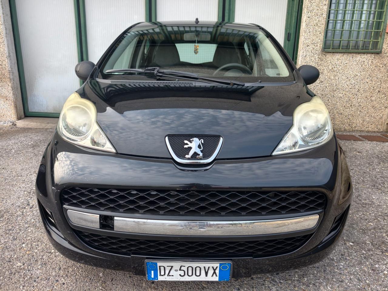 Peugeot 107 1.0 5 PORTE UNICO PROPRIETARIO NEOPATENTATI 2010