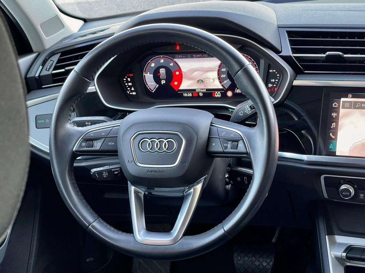 Audi Q3 35 TDI 2.0 TDI 150cv S-Tronic - 95.000km