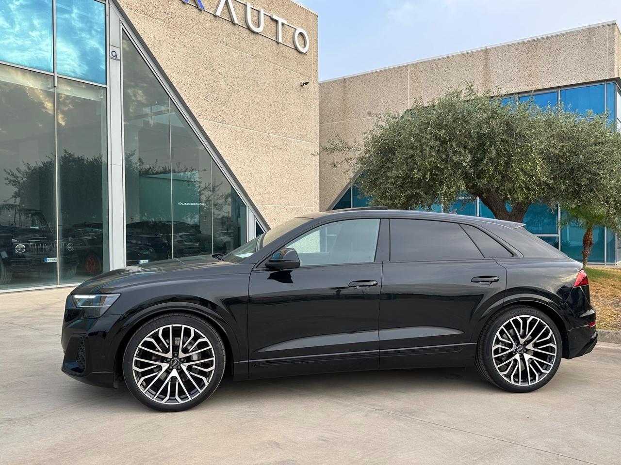 Audi Q8 tdi Sline 231cv possibilità noleggio no scoring
