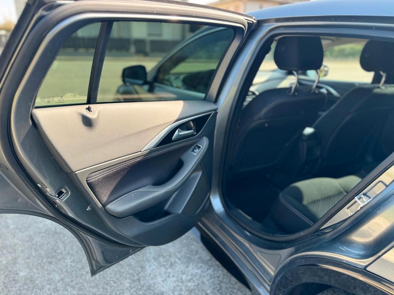 Infiniti Q30 1.5 diesel Premium Tech