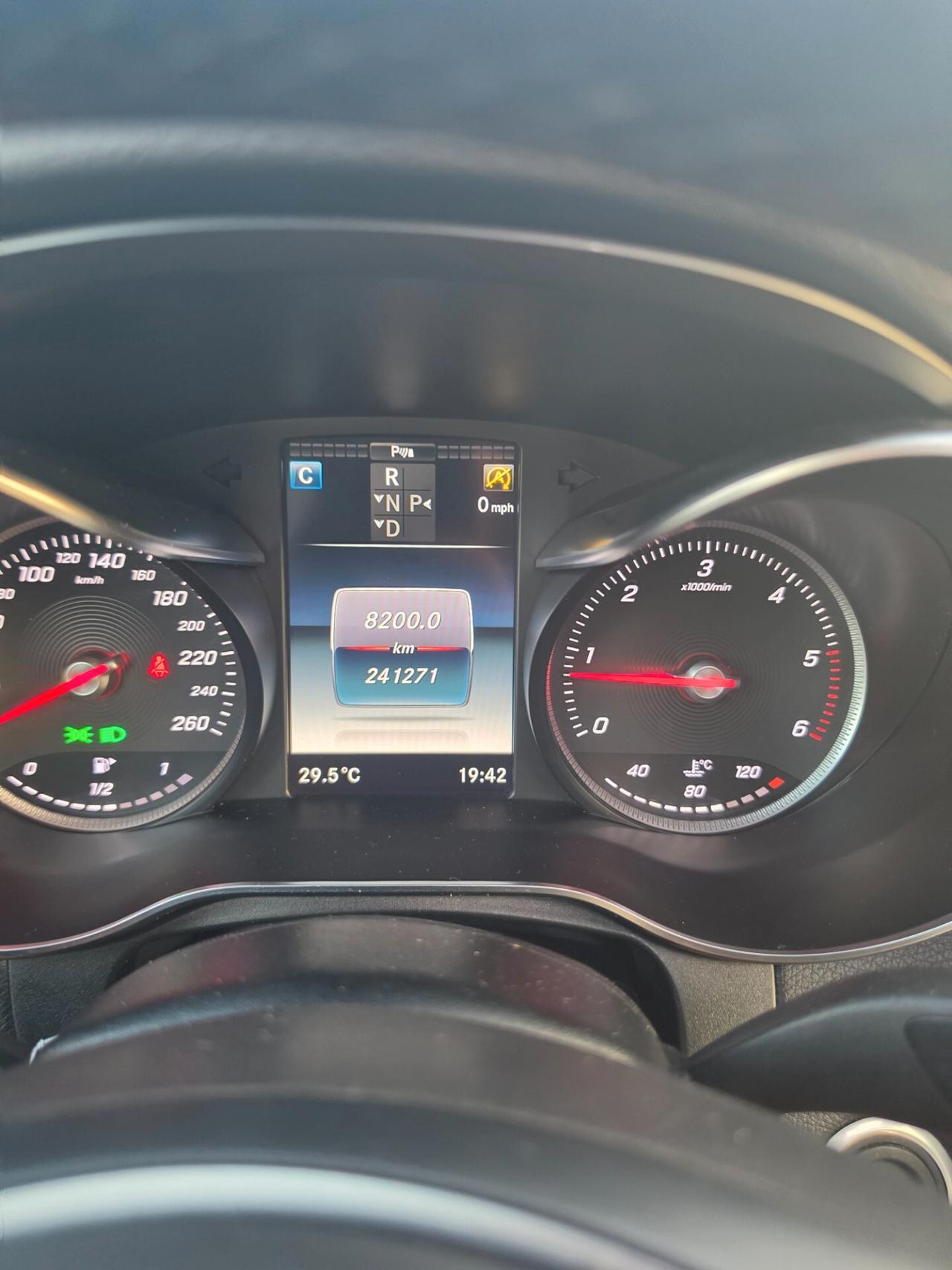 Mercedes-benz GLC 250 d 4Matic Premium full