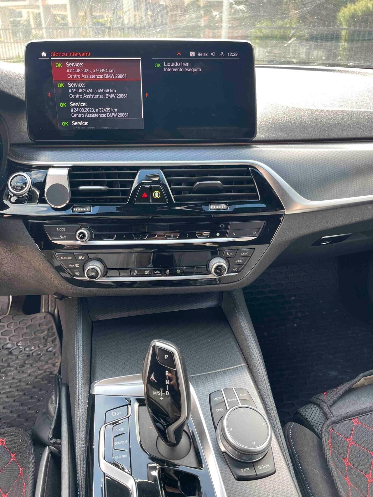 Bmw 518d Touring Ibrida Diesel automatica M-Sport