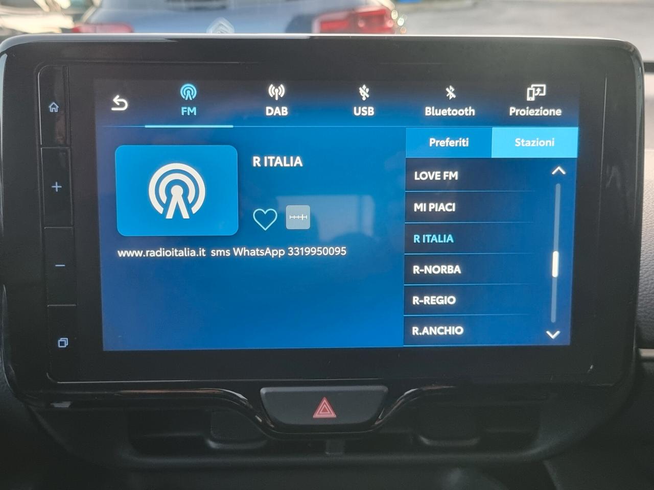 Toyota Yaris Cross 1.5 Hybrid 5p. E-CVT AWD-i Trend