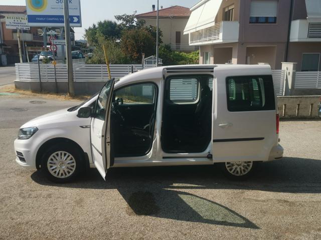 VOLKSWAGEN Caddy 1.4 TGI DSG Trendline 5 POSTI autovettura