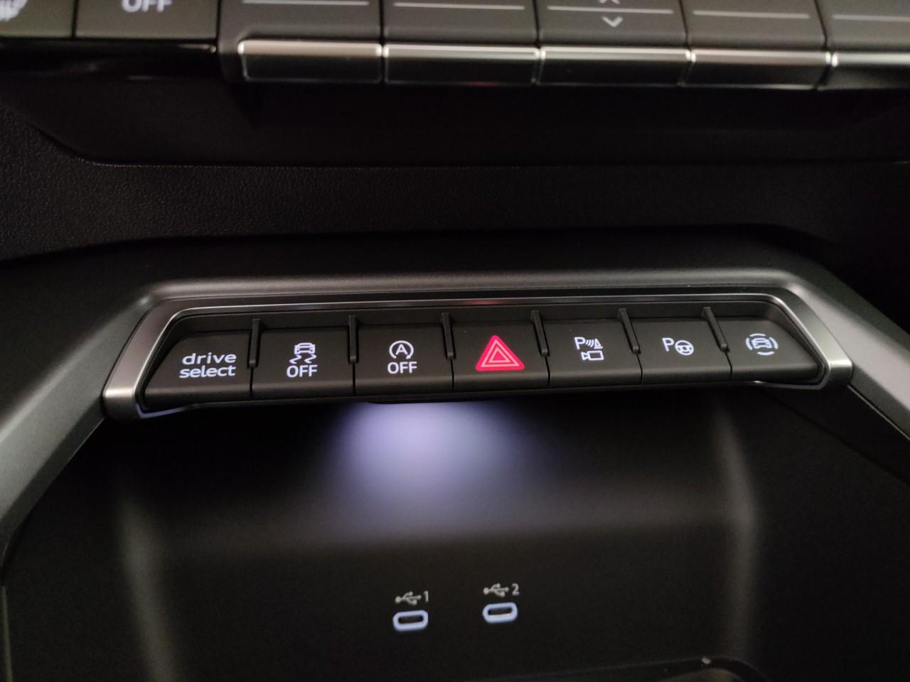 AUDI A3 Sportback 1.5 tfsi mhev S line edition 150cv s-tronic