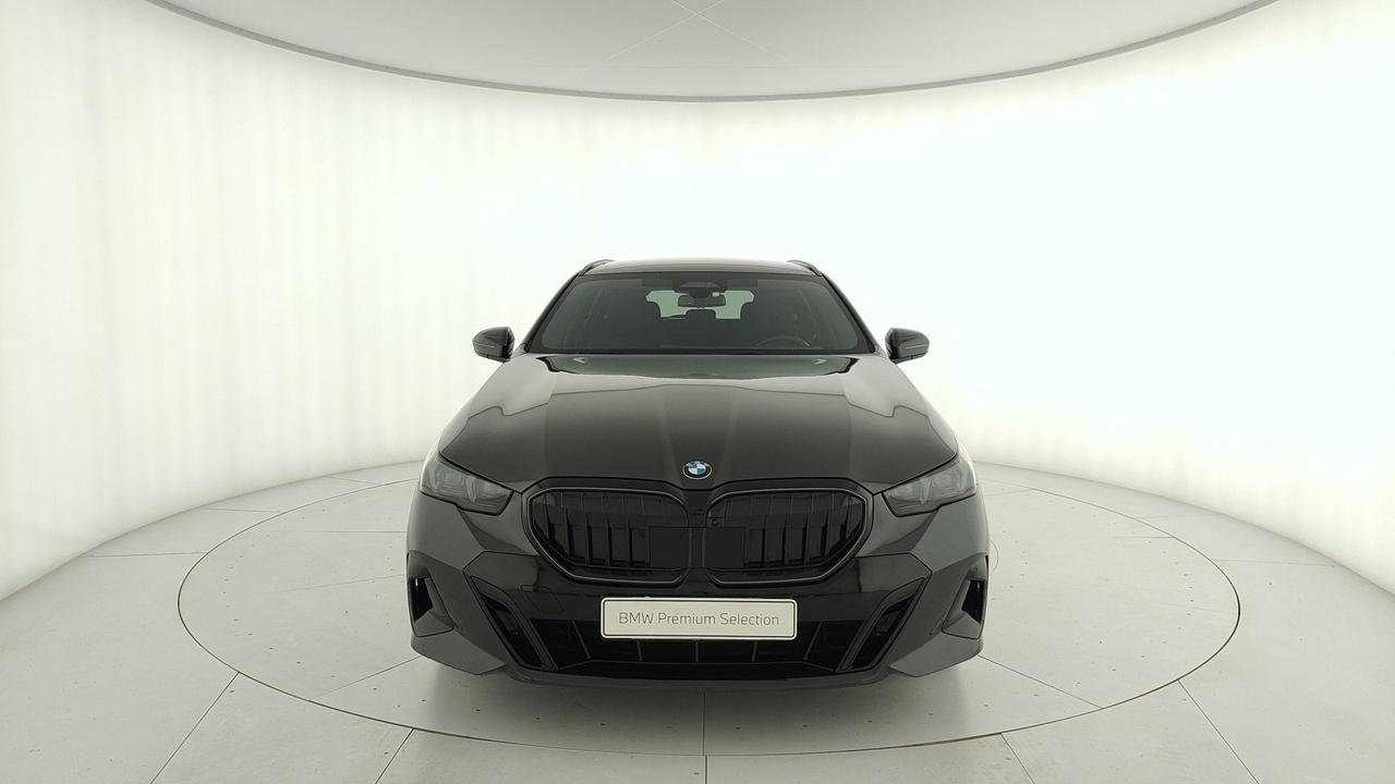 BMW Serie 5 G61 2024 Touring - 520d Touring 48V xdrive MSport Pro auto