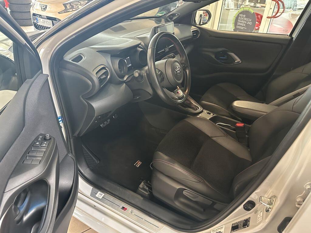 Toyota Yaris 1.5 Hybrid 5 porte GR Sport