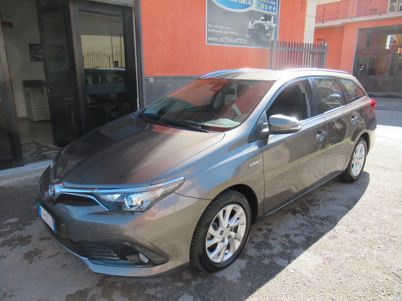 Toyota Auris Touring Sports 1.8 Hybrid Lounge