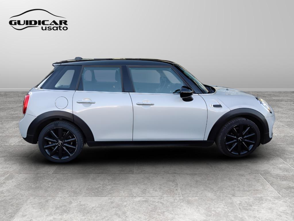 MINI Mini IV F55 2018 5p - Mini 5p 1.5 Cooper D Business