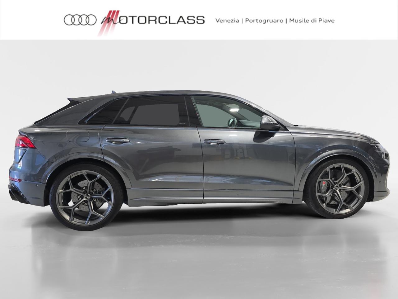 Audi RSQ8 rs 4.0 v8 mhev 48v 640cv performance tiptronic