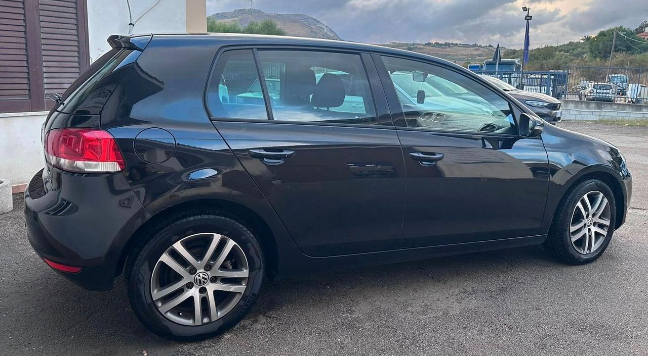 Volkswagen Golf 2.0 TDI 140CV DPF 5p. Comfortline