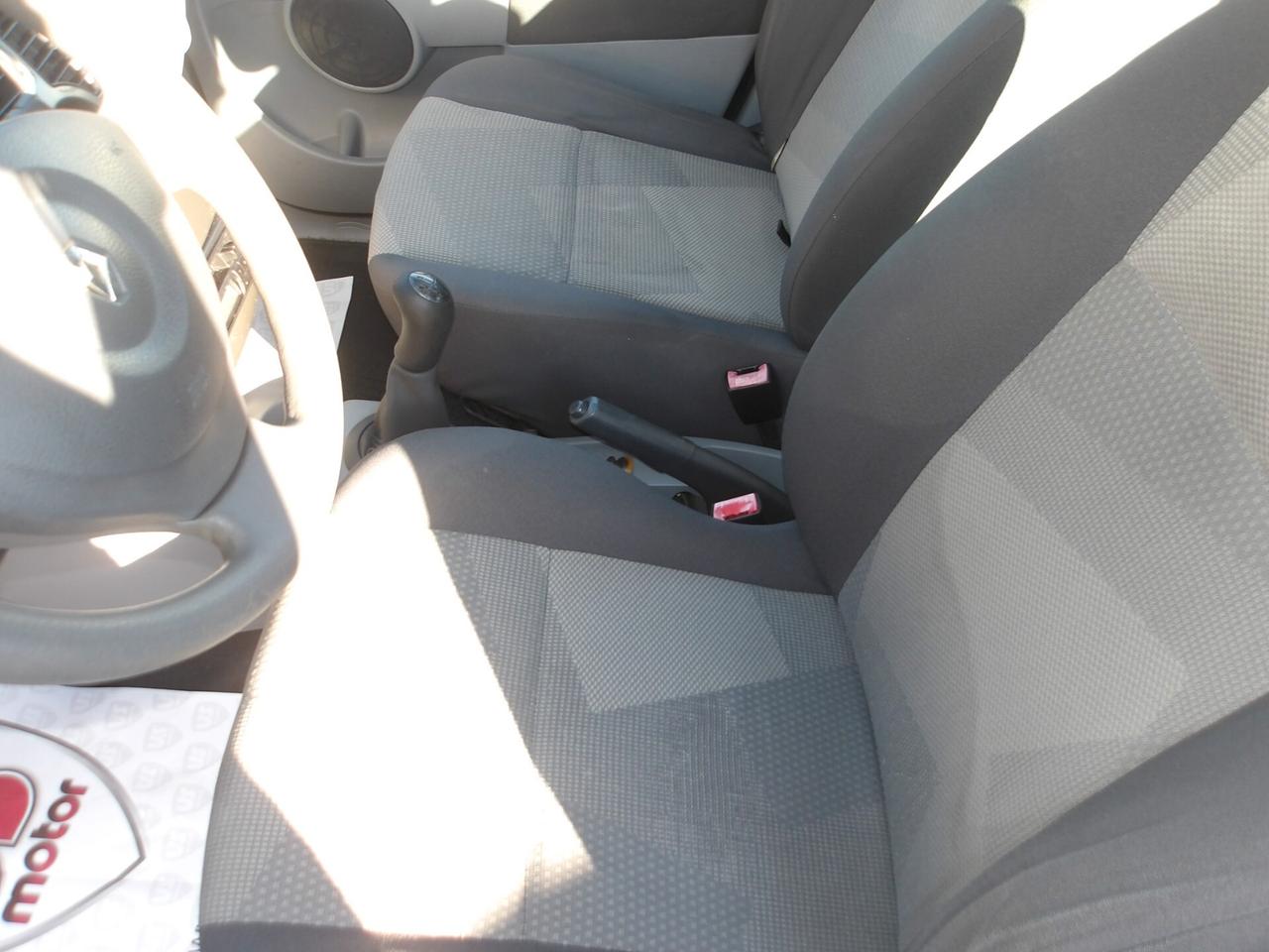 RENAULT MODUS 1.2 BENZ-KM 82.000-2007