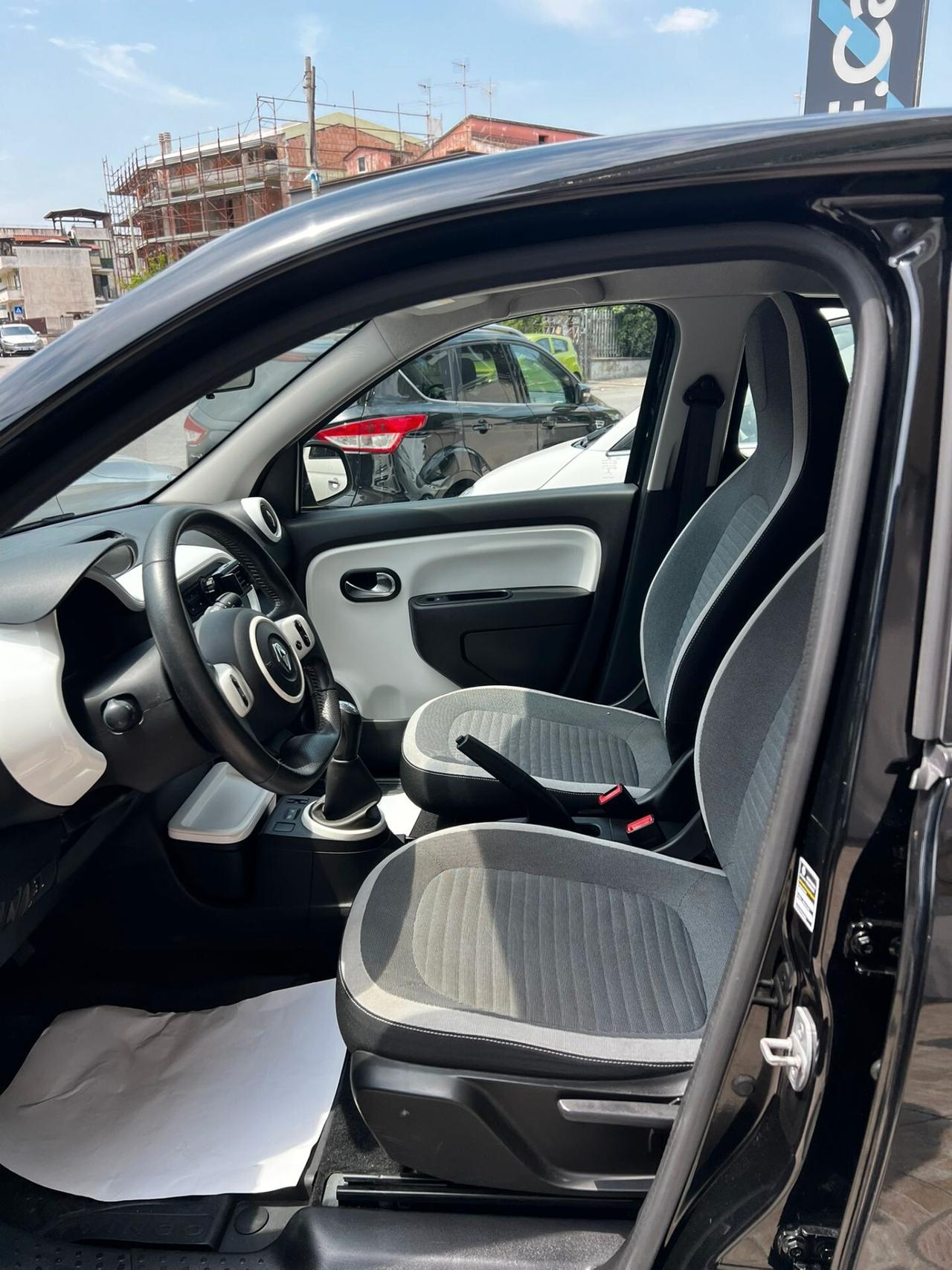 Renault Twingo SCe Lovely NEOPATENTATI
