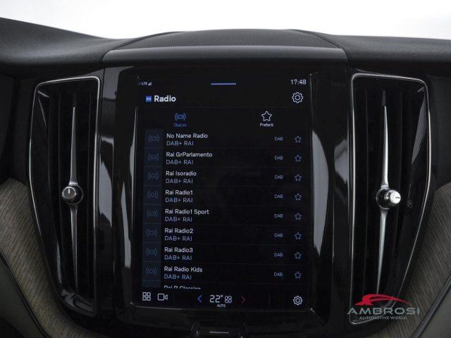 VOLVO XC60 B4 (d) automatico Core