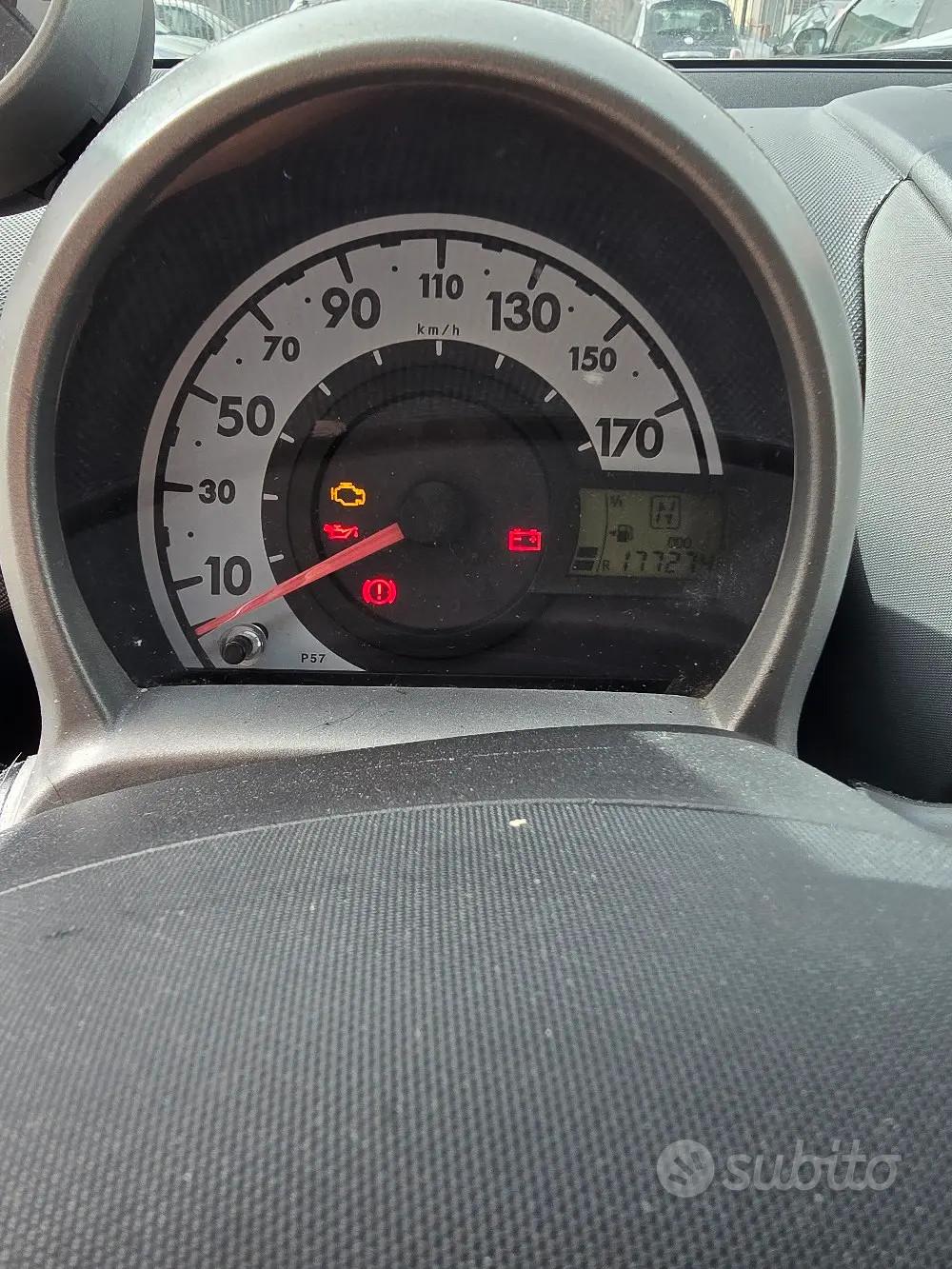 Peugeot 107 Sweet Years 2010 (cambio automatico)