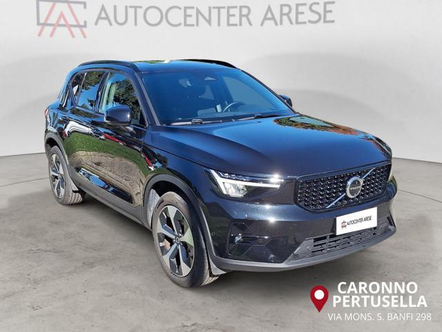 VOLVO XC40 B3 automatico Ultimate Dark