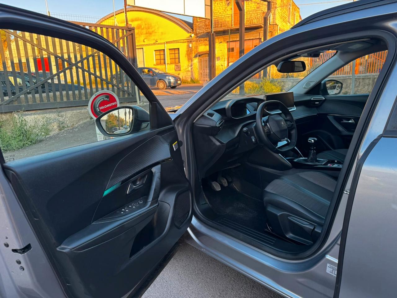 Peugeot 2008 BlueHDi 110 S&S Allure Pack