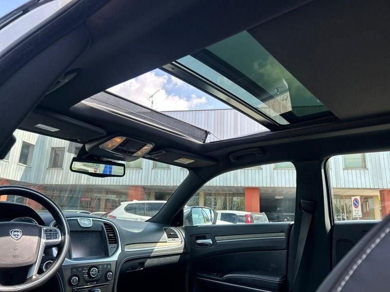 Lancia Thema 3.0 V6 Mijet II 190cv Platinum E5(AT 5m)