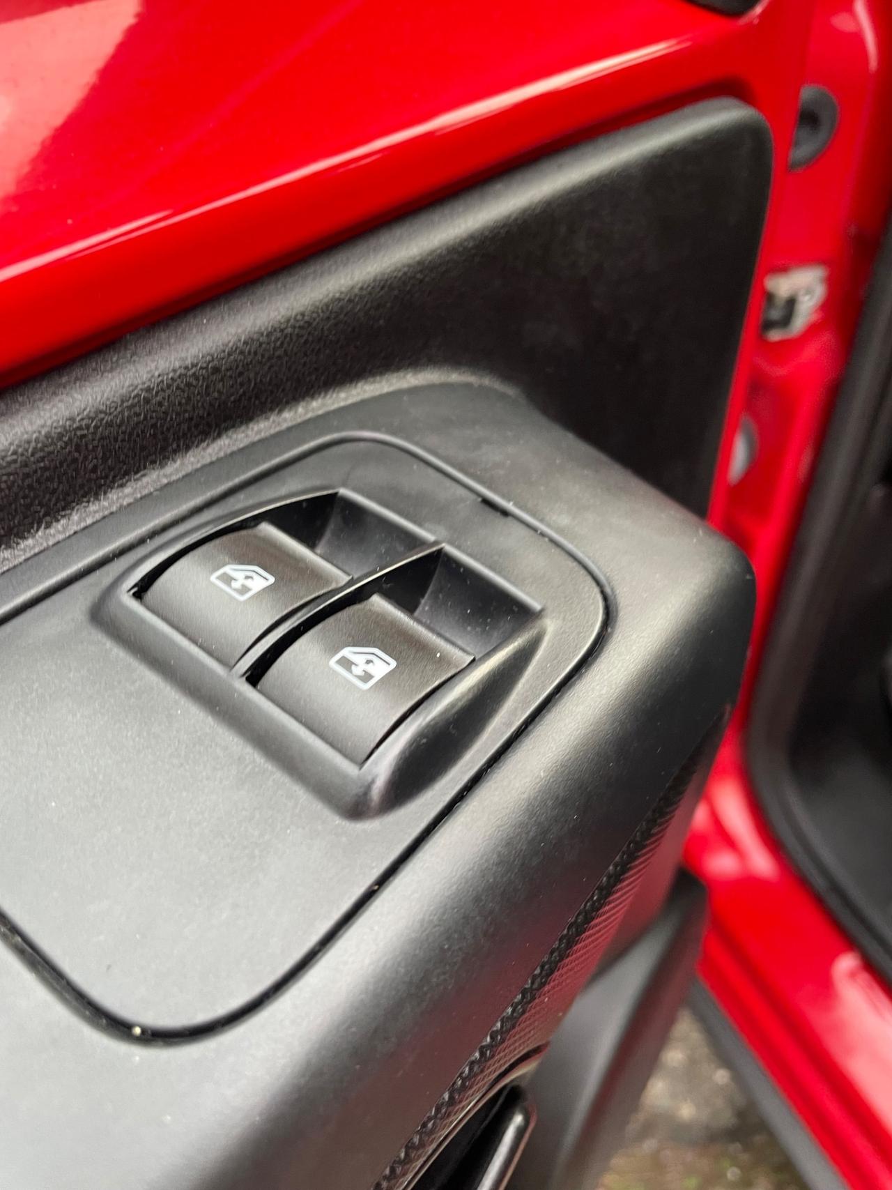 Fiat Fiorino 1.3 MJT 95CV Cargo Adventure