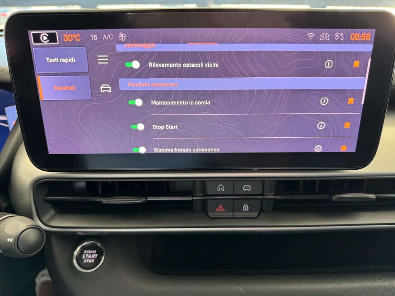 Jeep Avenger 1.2 turbo Altitude 100cv Navi Cockpit Pelle