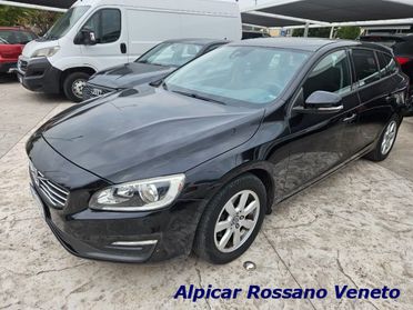 VOLVO V60 D2 1.6 Powershift Momentum