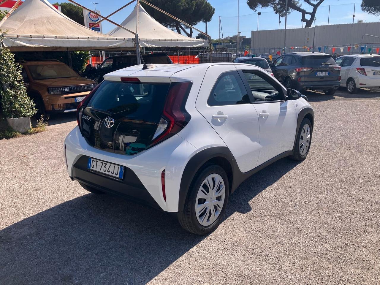 TOYOTA AYGO X 1.0 VVT-i 72cv 5 Porte Active S-CVT