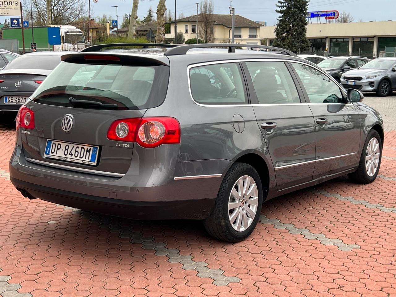 Volkswagen Passat 2.0 TDI DPF Var. Highline