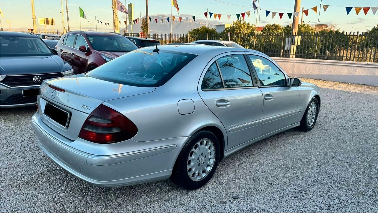 Mercedes-benz E 270 280 CDI cat EVO Elegance