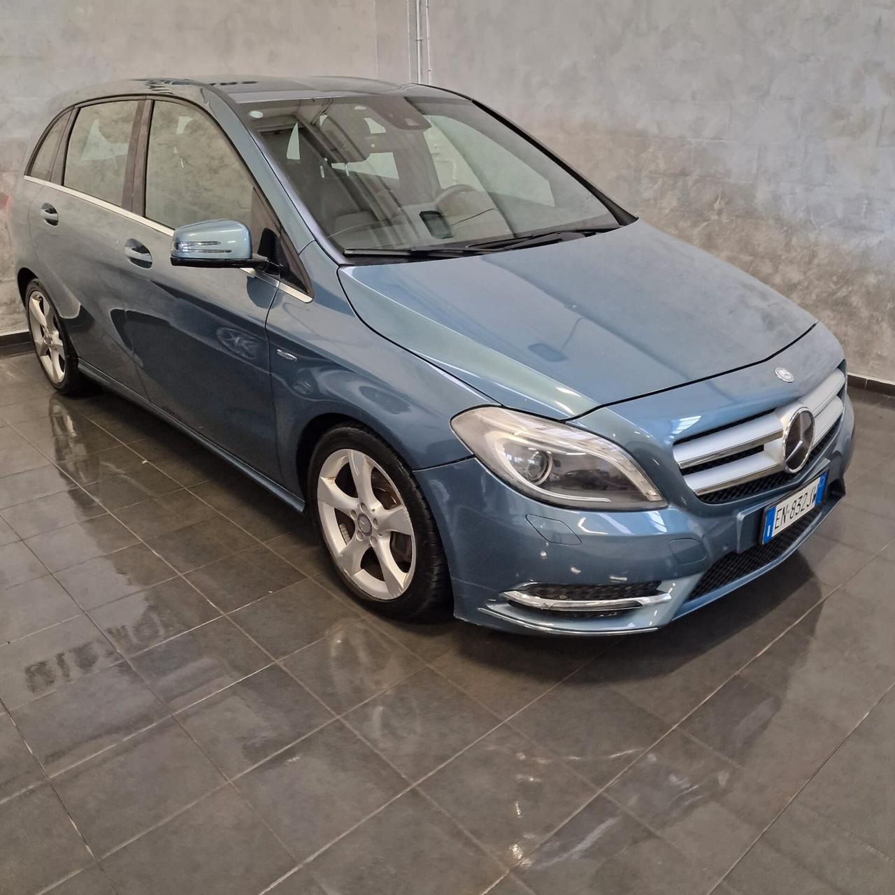 Mercedes-benz B 200 B 200 CDI BlueEFFICIENCY Premium