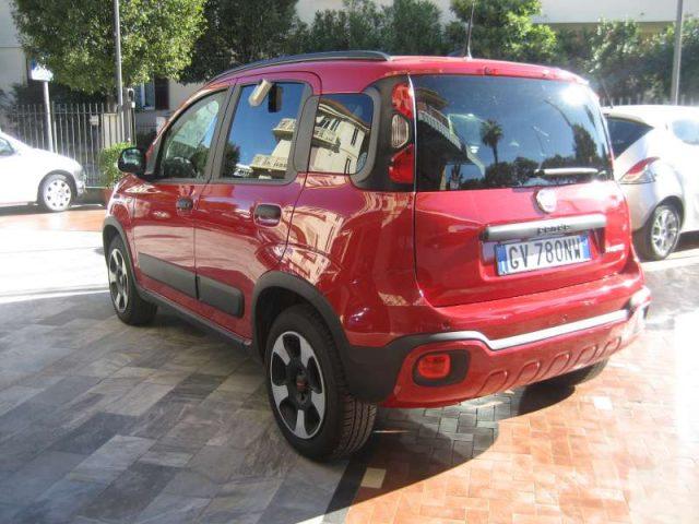 FIAT New Panda CROSS 1.0 FIREFLY S-S HYBRID