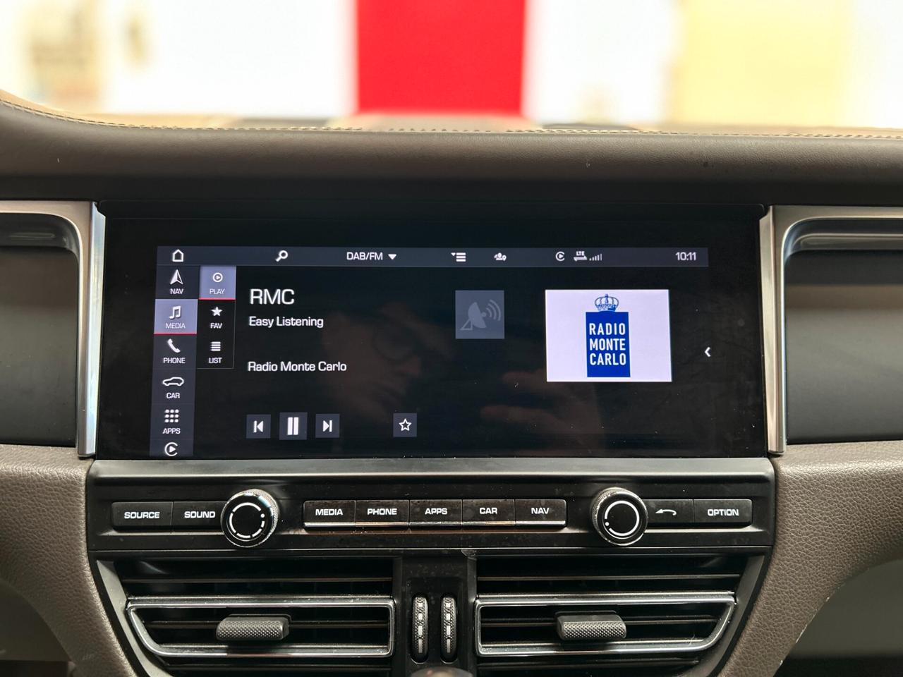 Porsche Macan 2.0 245cv pdk-Dettagli in Descrizione
