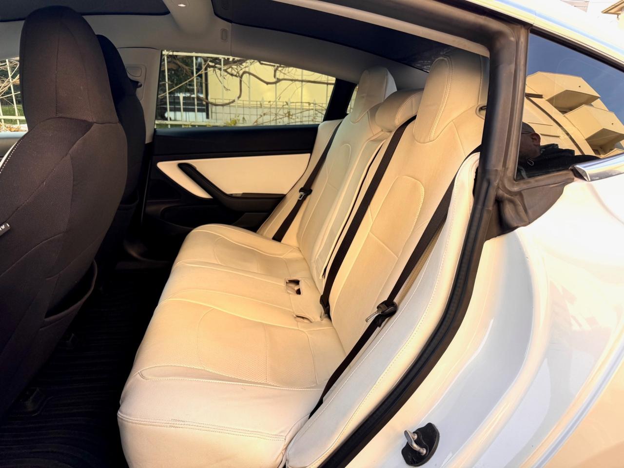 Tesla Model 3 Long Range Performance Dual Motor AWD