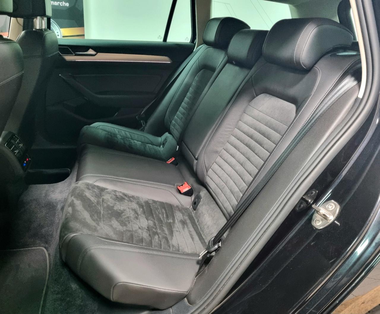 VOLKSWAGEN PASSAT 2.0 TDI 150CV EXECUTIVE