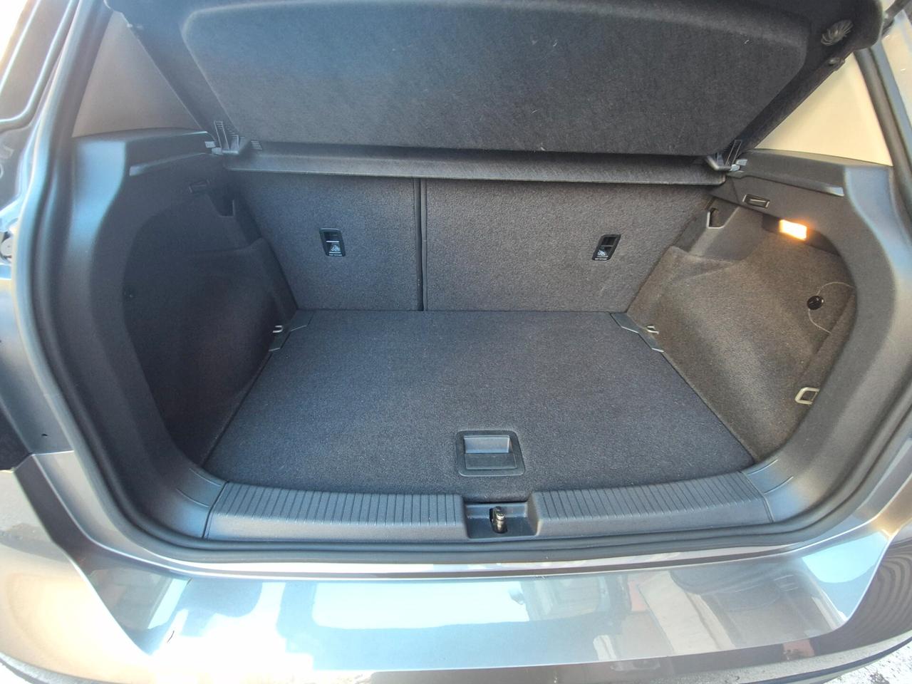 Volkswagen T-Cross 1.6 TDI Autom. Km 70.000