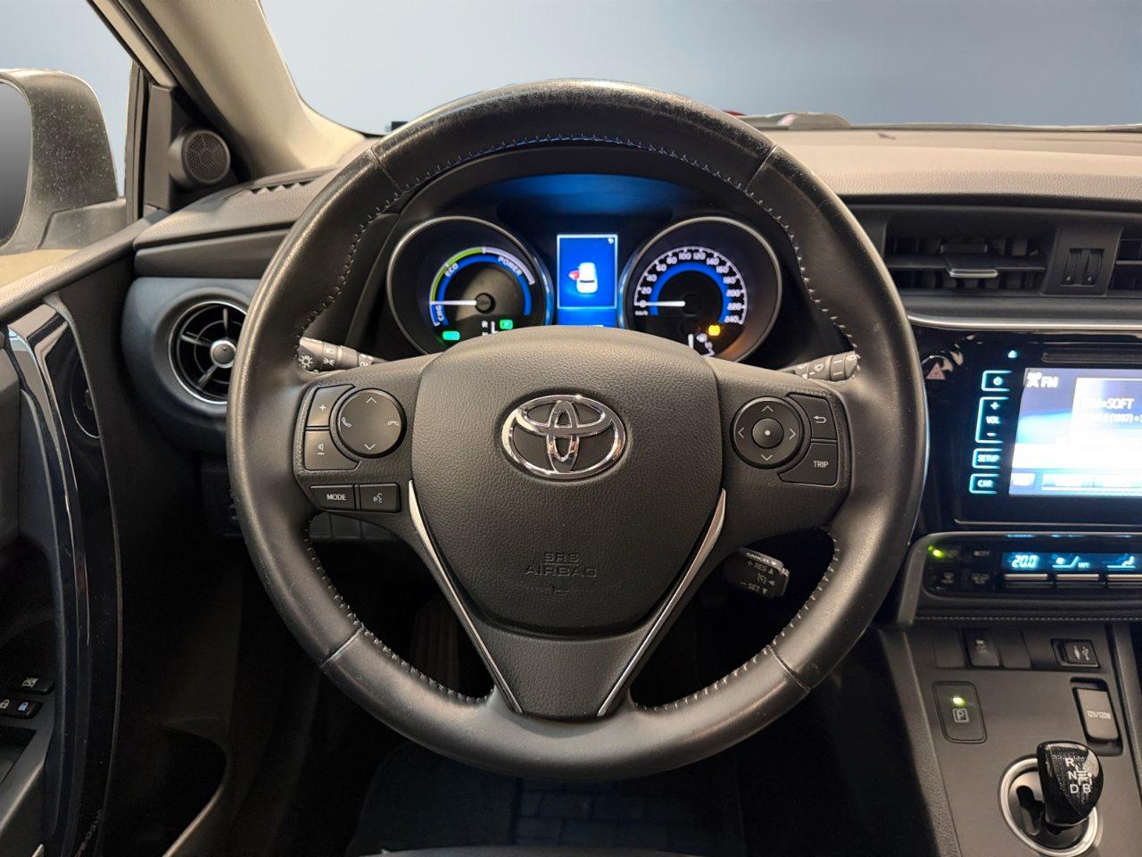 Toyota Auris 5 Porte Auris 1.8h Active cvt