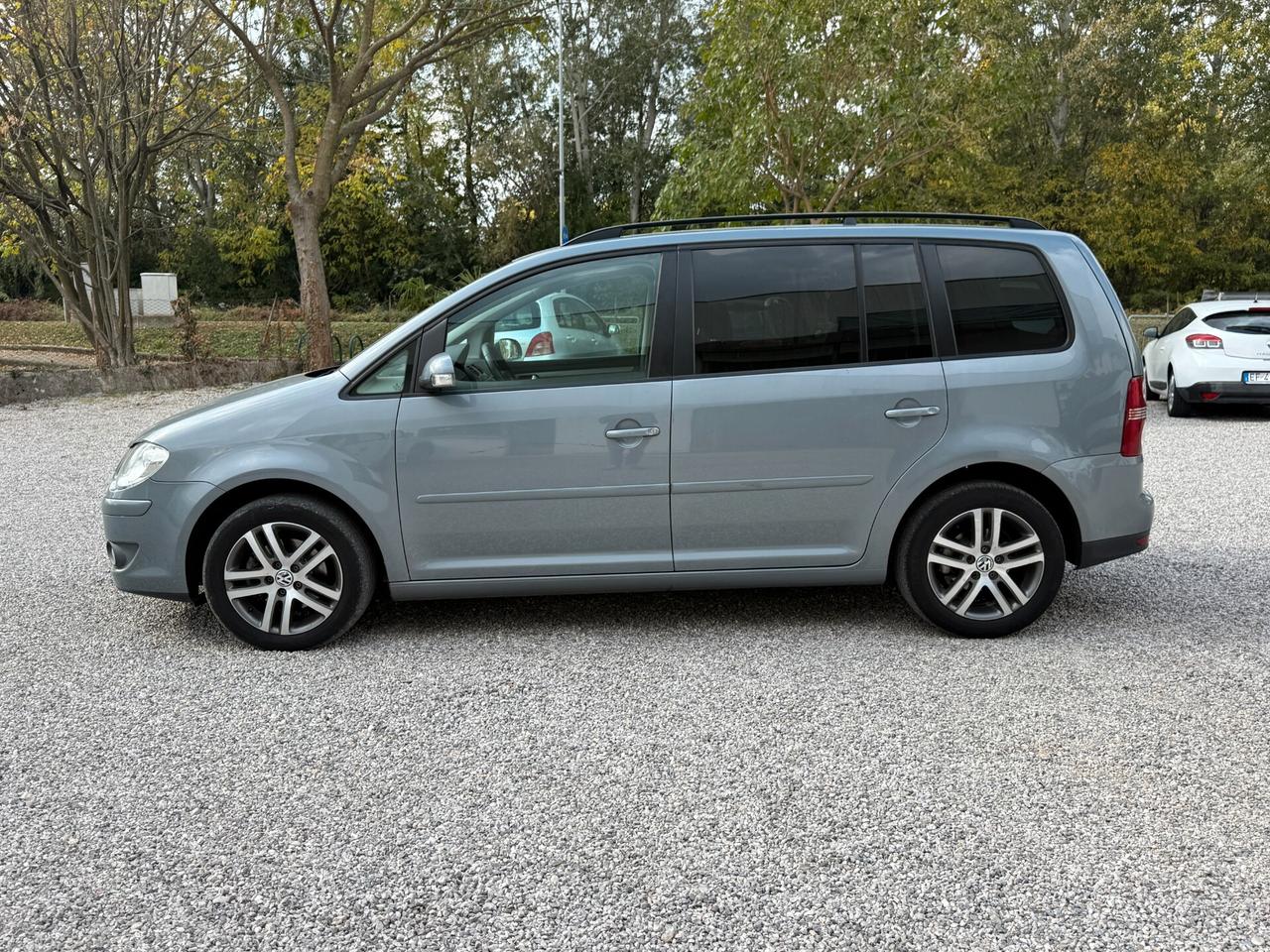 Volkswagen Touran 1.6 Trendline Bifuel G