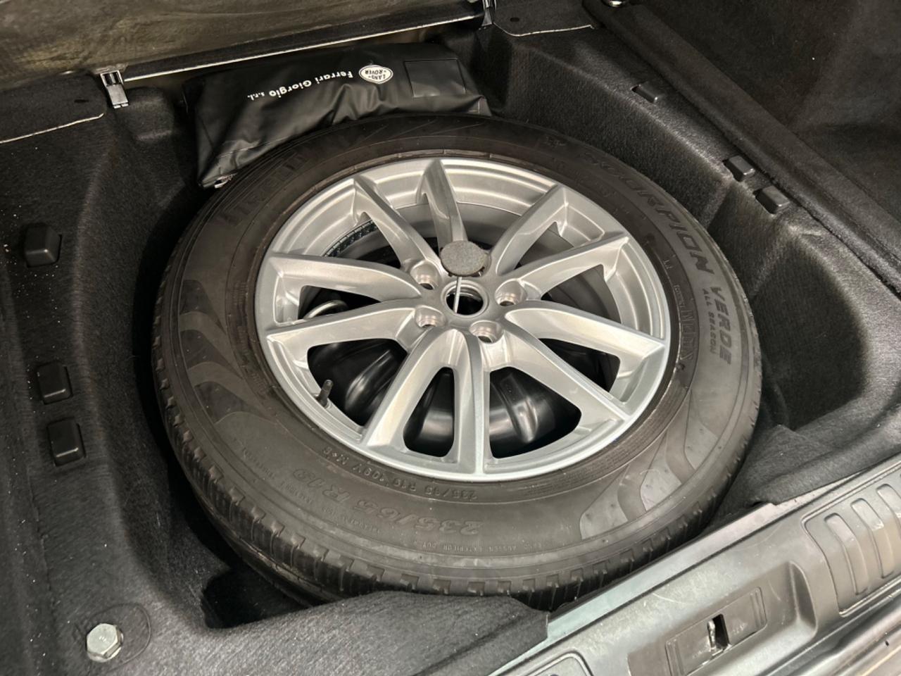 Land Rover Range Sport 3.0 TDV6 SE