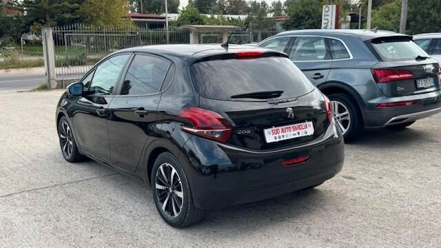 Peugeot 208 BlueHDi 100 S&S 5 porte Signature