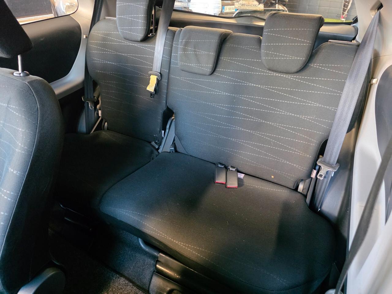 Toyota Yaris 1.0 3 porte Sol