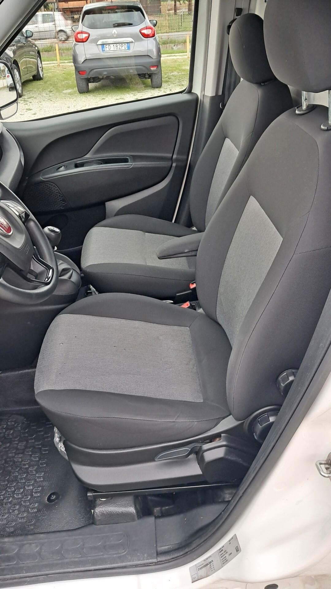 Fiat Doblo Doblò 1.6 MJT 105CV PL-TN Cargo Maxi Lamierato SX