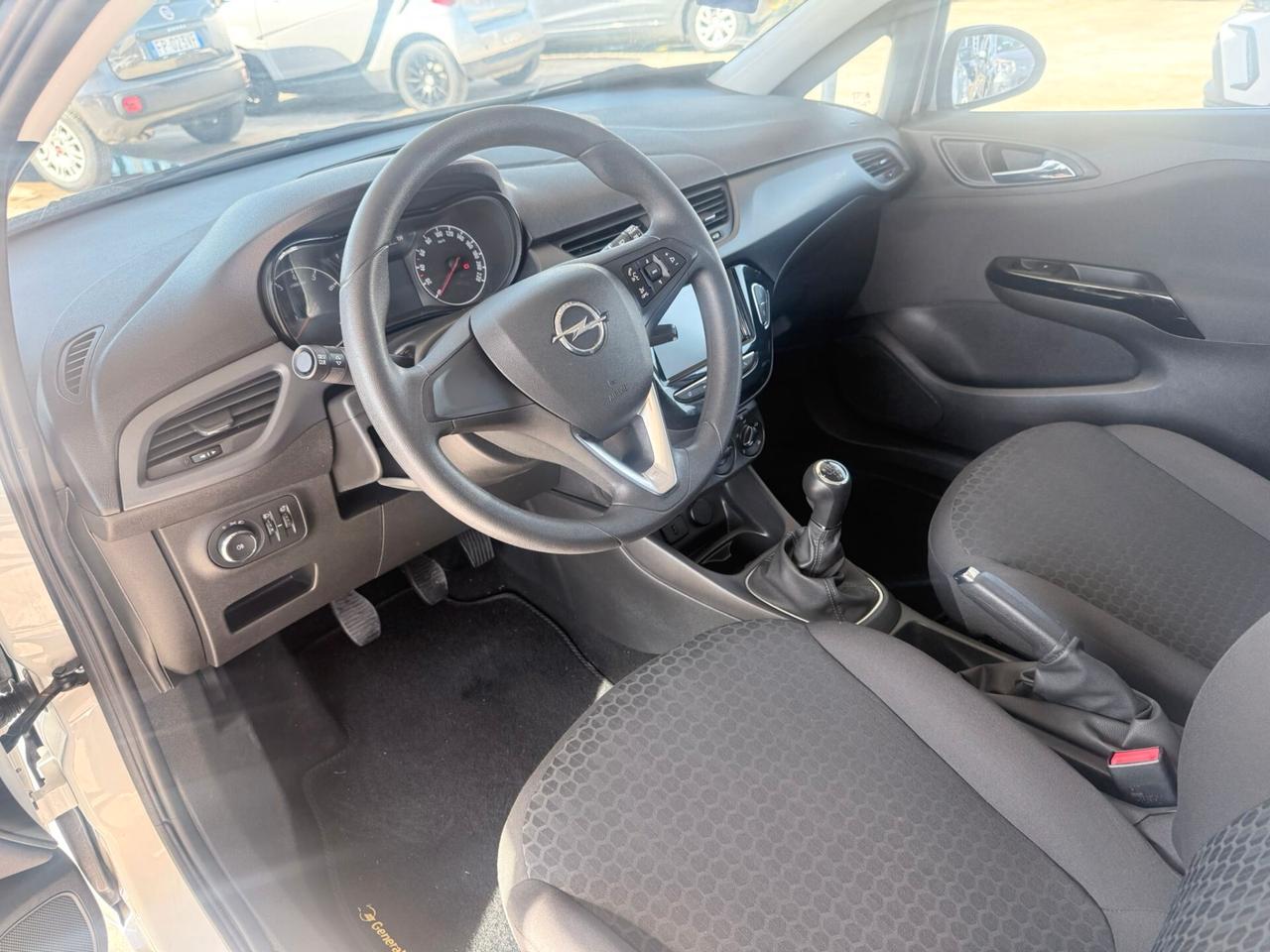 Opel Corsa 1.2 5 porte Innovation