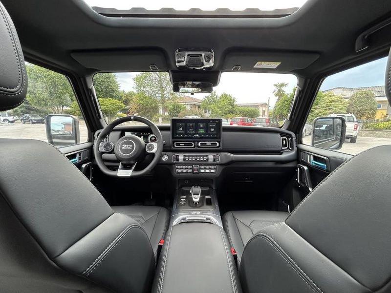 EMC 212 2.0 TGDI 8AT 4WD Adventurer 4X4