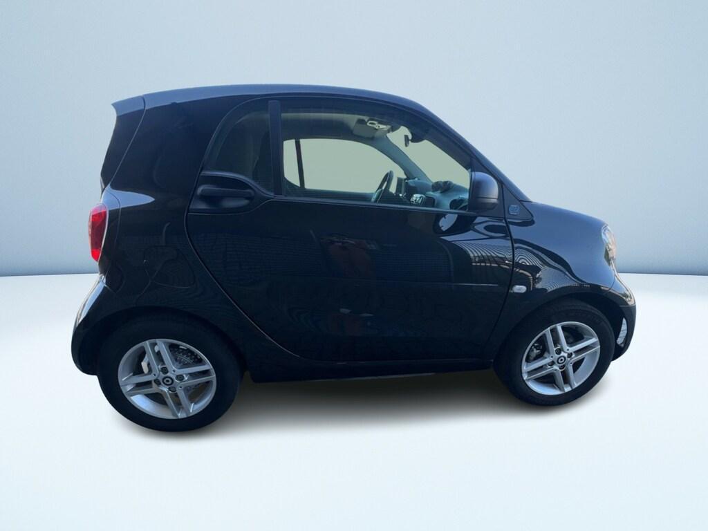 Smart fortwo EQ Pure