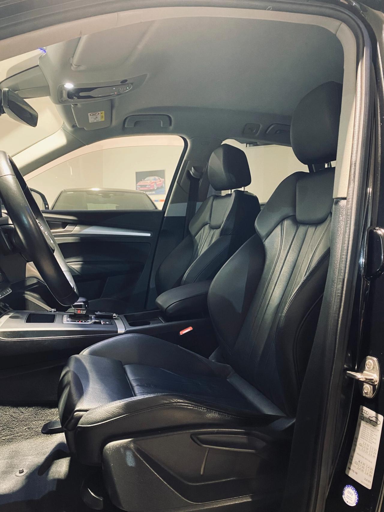 Audi Q5 30 TDI S tronic Business