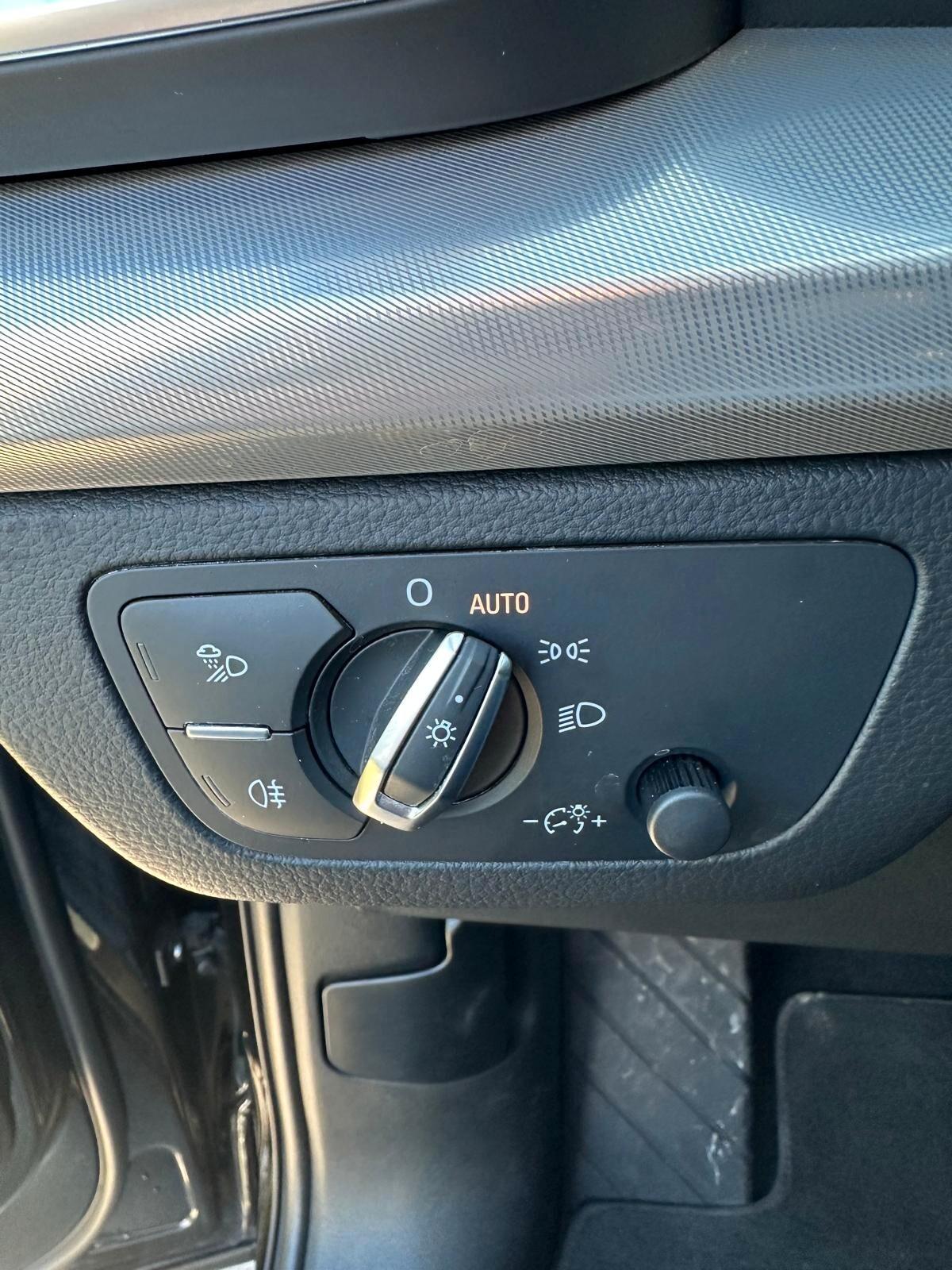 Audi Q5 2.0 TDI 163cv S tronic Sport 2018 FARI LED- CERCHIO 18'