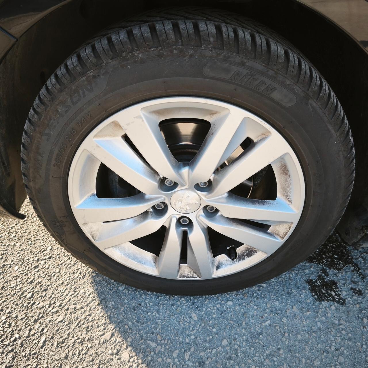 Peugeot 308 BlueHDi 130 S&S Business