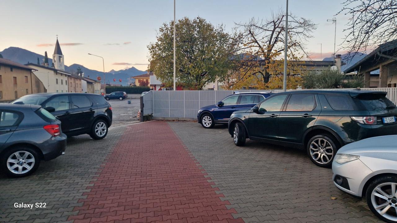 Land Rover Discovery Sport 2.0 TD4 180 full