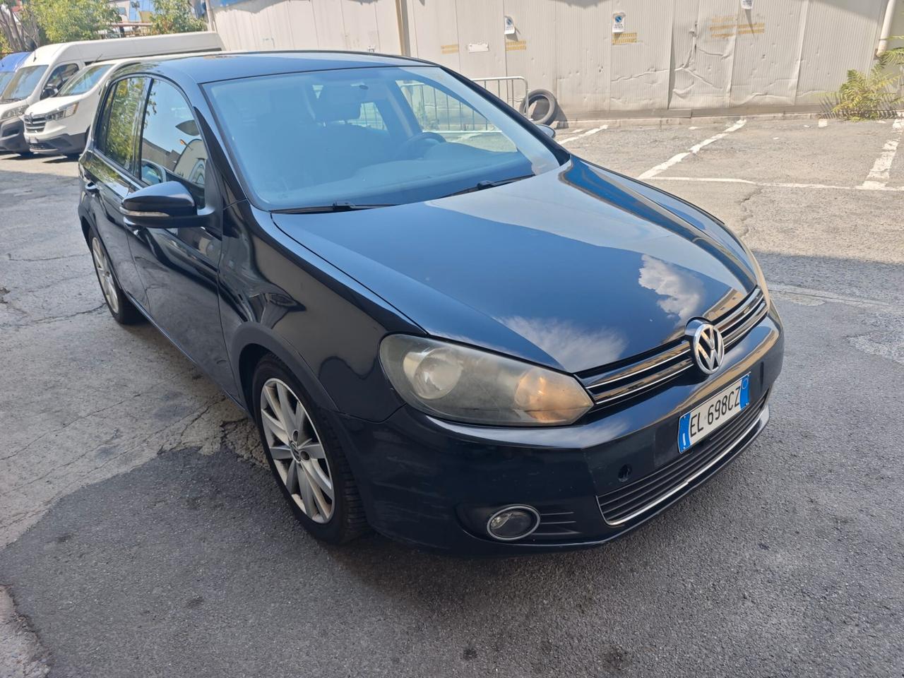 Volkswagen Golf Highline- 2012
