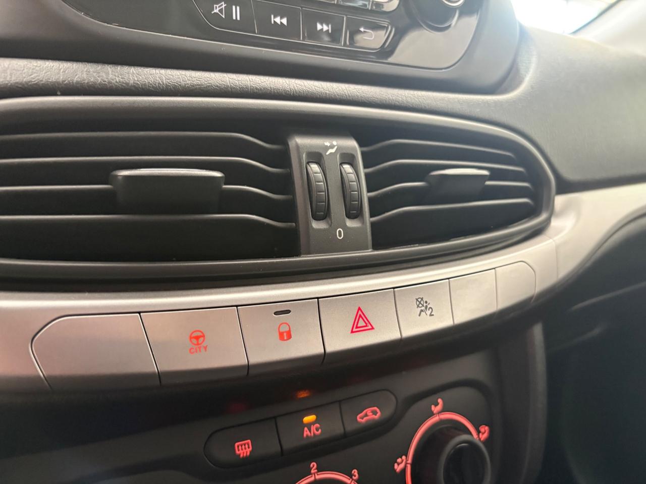 Fiat Tipo 1.4 5 porte Lounge PERMUTE E FINANZIAMENTI