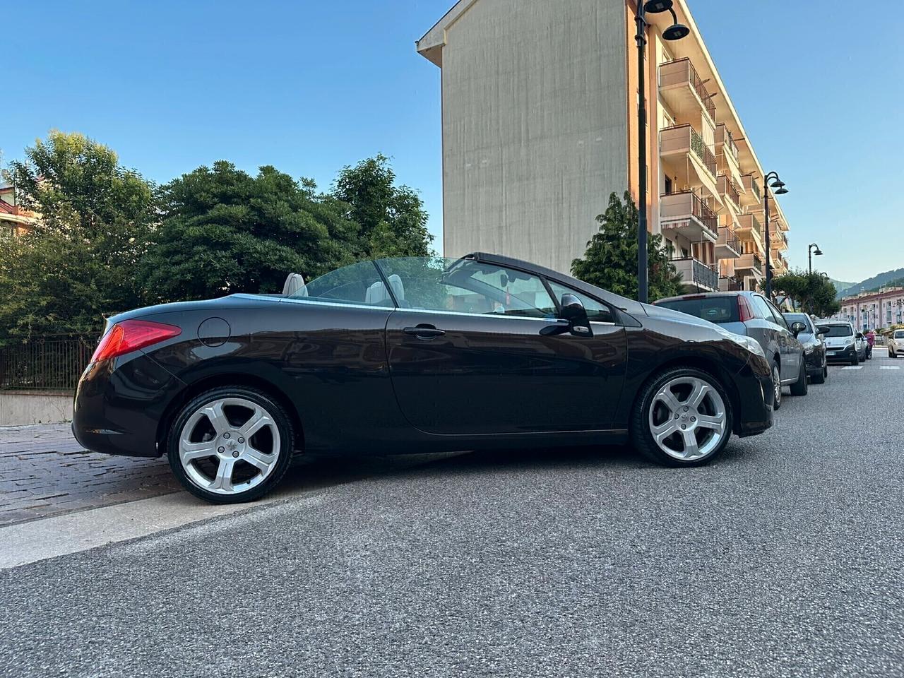 Peugeot 308 1.6 THP 150CV CC Féline UNIPRO GARANTITA